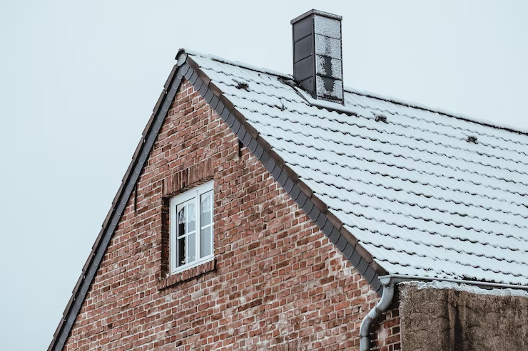 How to Stop Rain Noise on Your Chimney Cap